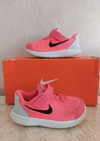 25 Beden Kız Çocuk Neon Pembe Nike Spor Ayakkabı 25 numara