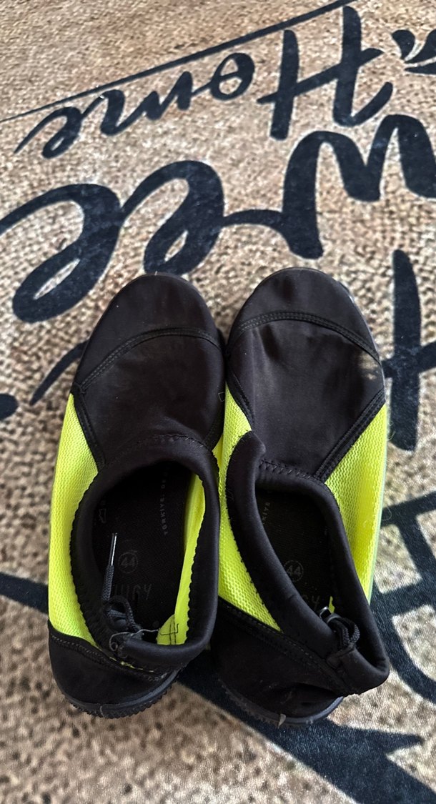 Erkek Çocuk Sarı Siyah Cırtlı Terlik - Görsel 2