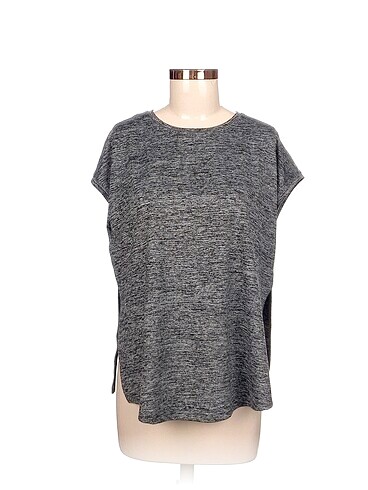 LC Waikiki T-shirt %70 İndirimli.