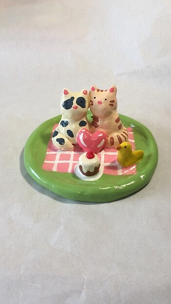 Cat picnic tütsülük