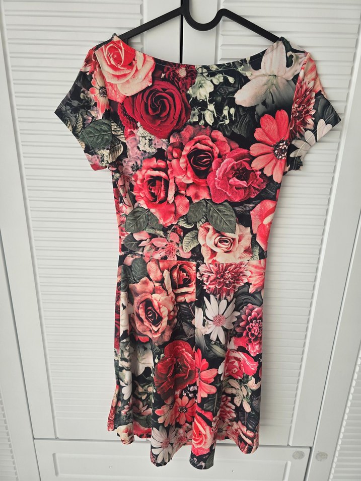 Çiçek Desenli Kısa Kollu Mini Elbise - Görsel 2