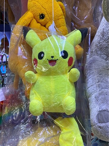 Diğer Pokemon peluş