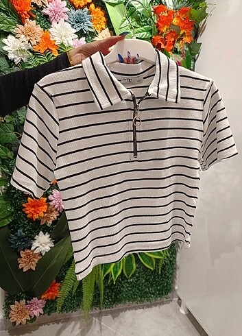 m Beden Crop tişört 