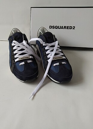 Dsquared2