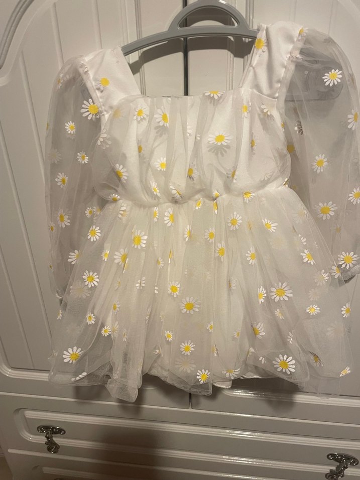 Beyaz Çiçekli Uzun Kollu Kız Elbisesi - Görsel 2