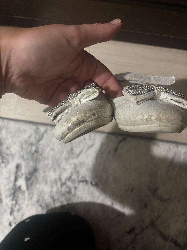 Kız Çocuk Beyaz Fiyonk Detaylı Babet - Görsel 2