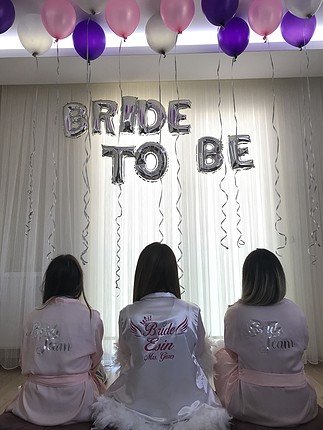 Bride Team sabahlığı