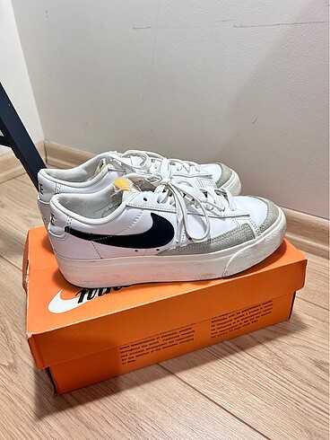 37,5 Beden Nike blazer kadın ayakkabı