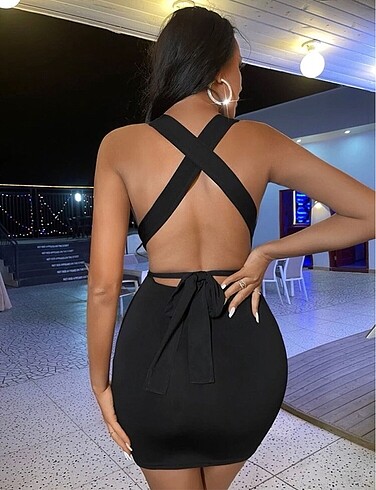 Sheinside çapraz bağcıklı shein elbise