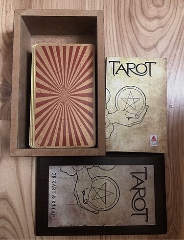 Tarot