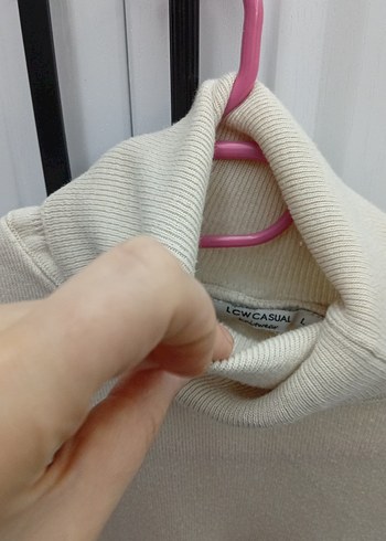 Bej Kısa Kollu Boğazlı Kadın Kazak - Görsel 3