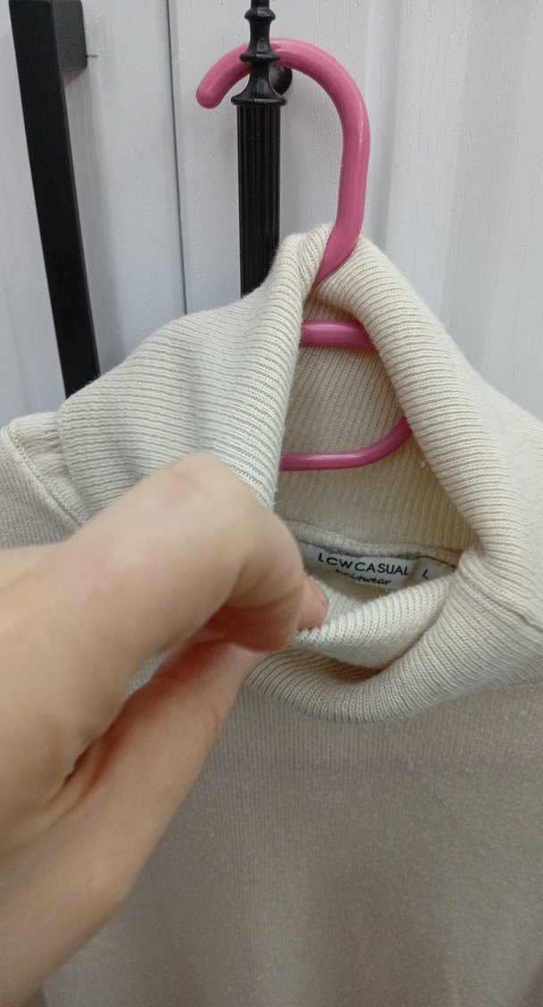 Bej Kısa Kollu Boğazlı Kadın Kazak - Görsel 3