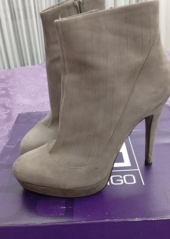 Bej Süet Topuklu Kadın Bot - Görsel 2