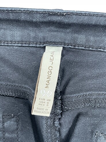 38 Beden siyah Renk Mango Jean / Kot %70 İndirimli.