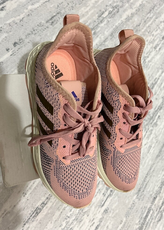 Pembe spor ayakkabı - Görsel 4