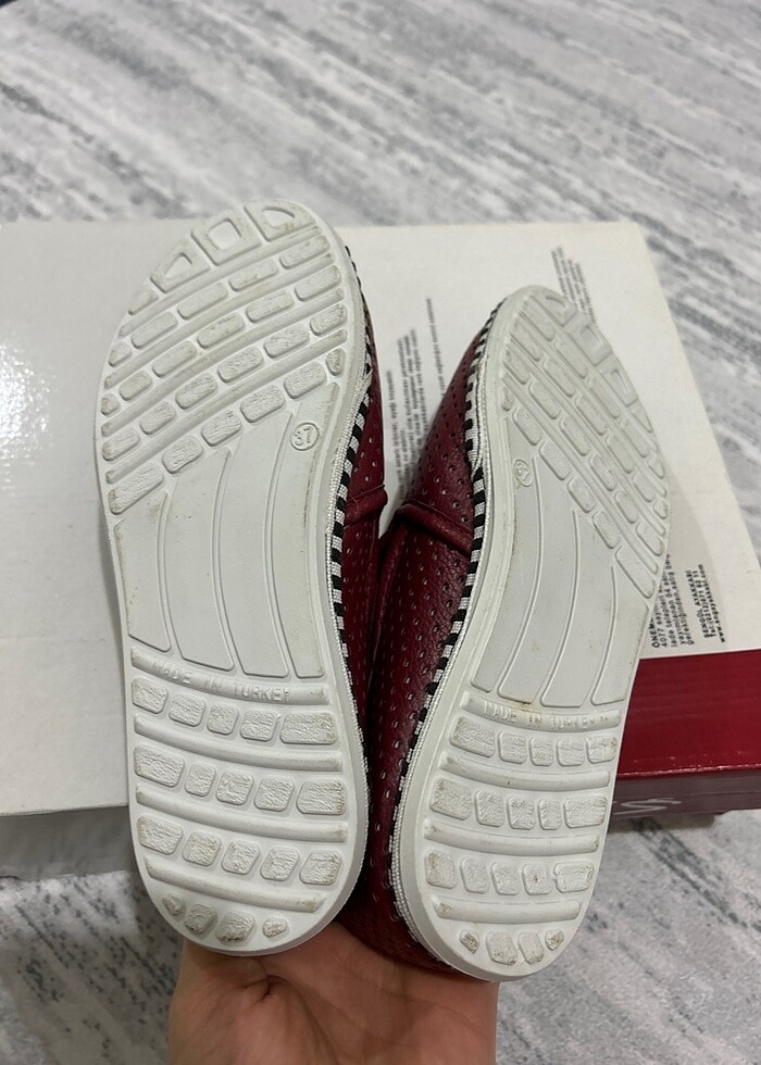 Bordo spor ayakkabı - Görsel 4