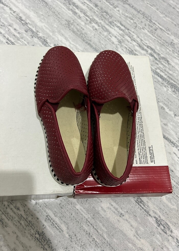 Bordo spor ayakkabı - Görsel 3