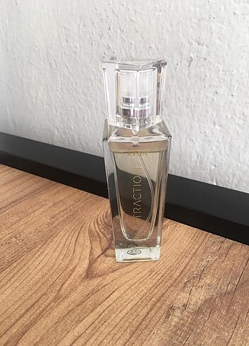 Avon attraction parfüm