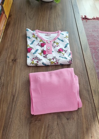 Pamuklu Desenli Kız Çocuk Pijama Takımı