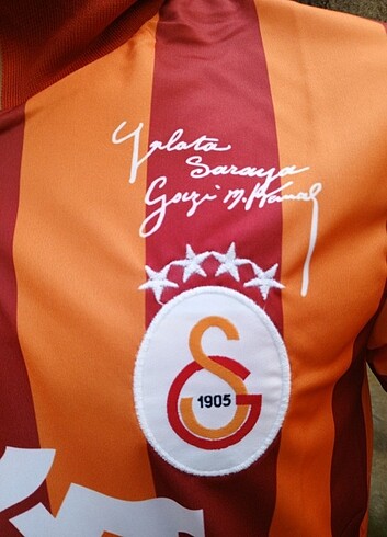 xxl Beden kırmızı Renk Galatasaray 100.yıl forma