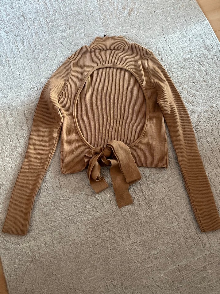 Bej Kadın Boğazlı Triko Kazak - Görsel 4