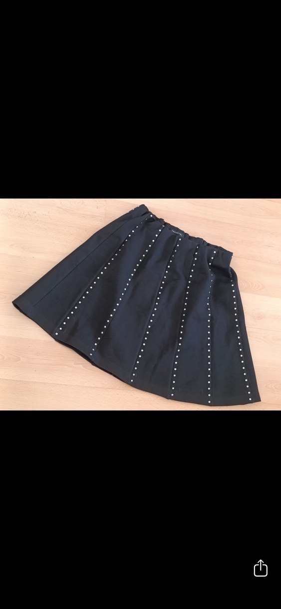 SİYAH ETEK - Görsel 2