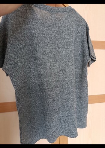 Gri Örme Kadın Tişört - Görsel 2