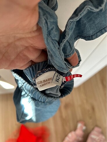 1 Yaş Beden Hiç kullanılmadı tertemiz