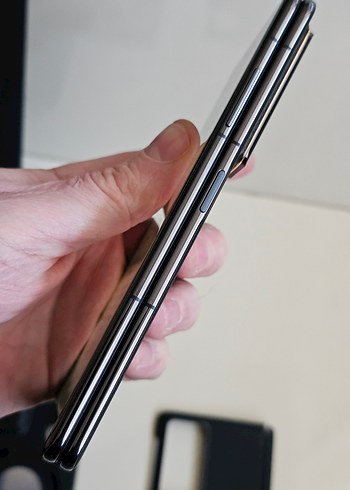 HONOR MagicV2 Siyah Android Telefon - Görsel 4