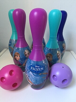 Frozen bowling