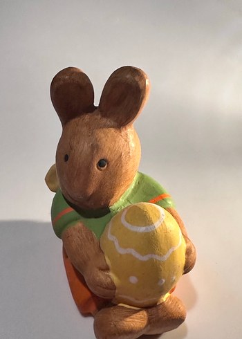 Pastel Renkli Kahverengi Tavşan Biblo
