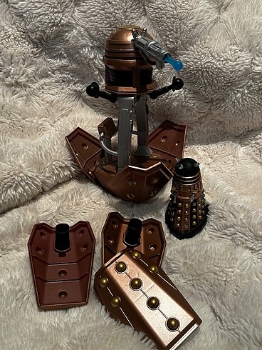 dr. who dalek patrol ship and pilot