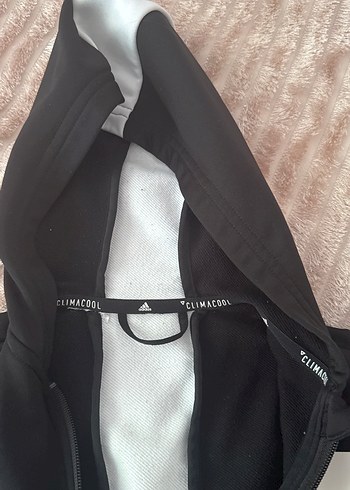 6 Yaş Beden Adidas Siyah Kapüşonlu kız çocık