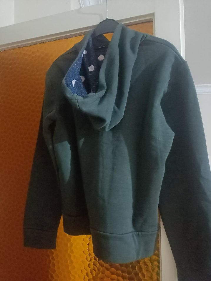 Gri Kadın Kapüşonlu Rahat Sweatshirt - Görsel 3