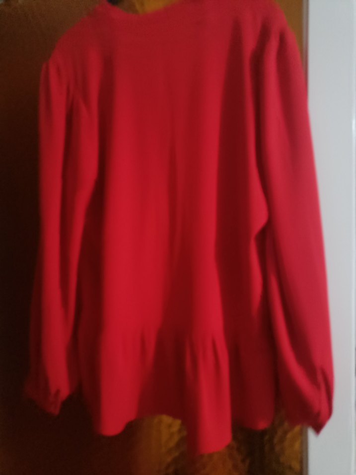 Kırmızı V Yaka Uzun Kollu Salaş Bluz - Görsel 3