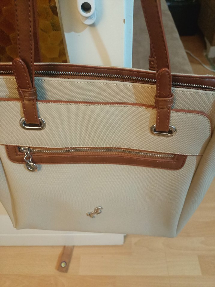 Bej Deri Fermuarlı Kadın Çanta - Görsel 5