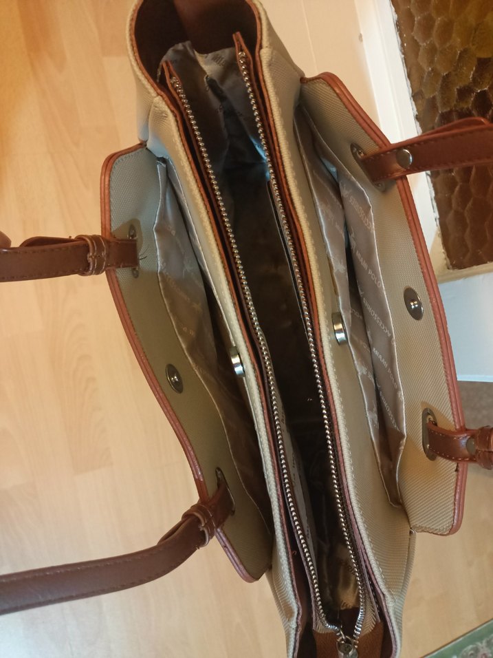 Bej Deri Fermuarlı Kadın Çanta - Görsel 2