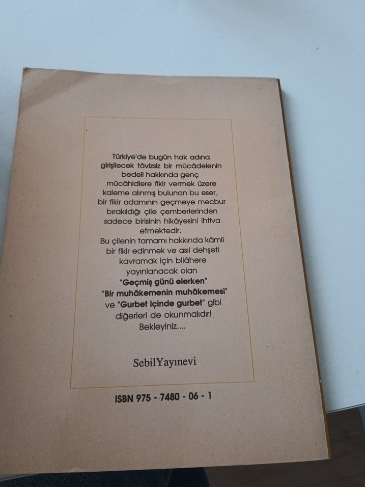 Kadir Mısıroğlu - Hicret Romanı - Görsel 5