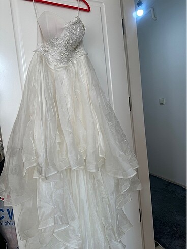 Kırık beyaz Önü kısa arkası uzun şifon nikah veya mezuniyet elbi