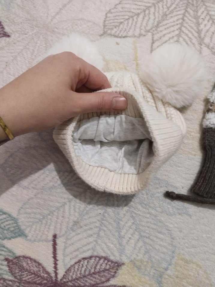 Beyaz Örgü Bohem  bebek şapkası - Görsel 3
