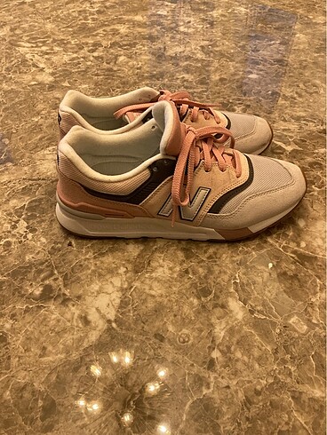 37,5 Beden New balance