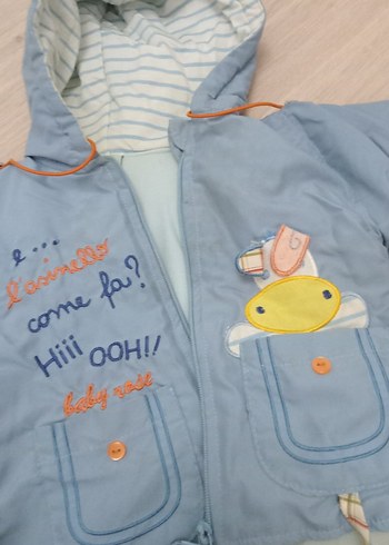 Mavi Nakışlı Kapüşonlu Erkek Çocuk Ceketi - Görsel 3