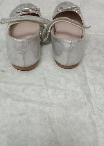 Kızlar için Gri Tokalı Babet - Görsel 2