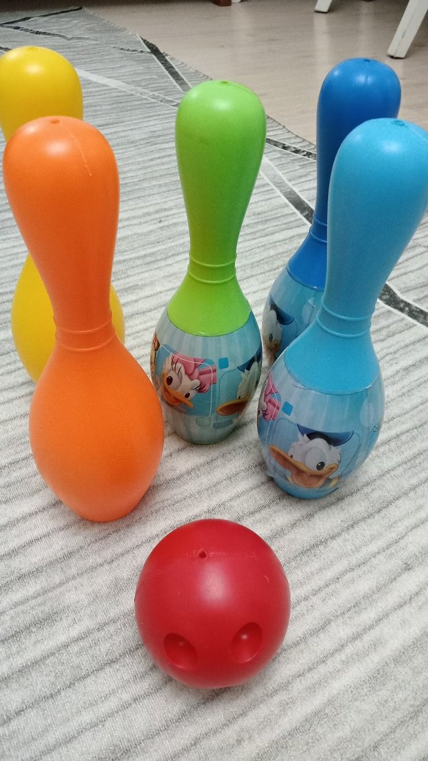 Renkli Çocuk Bowling Oyunu Seti - Görsel 2