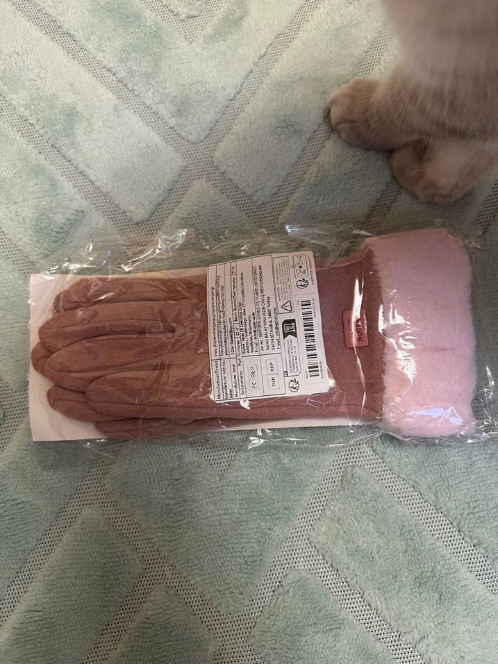 Peluş Detaylı Pembe Kadın Eldiveni - Görsel 3