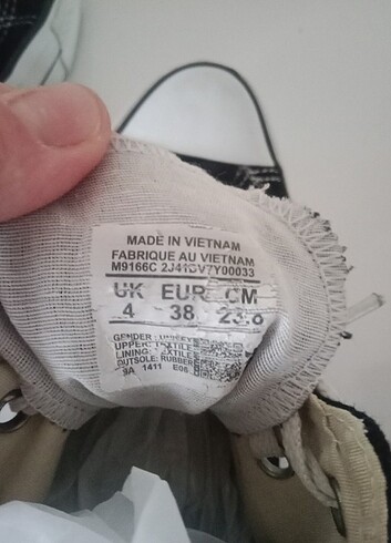 38 Beden Converse 