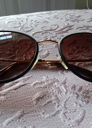 Dolce Gabbana güneş gözlüğü 