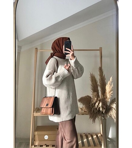 Zara Ekru oversize kazak