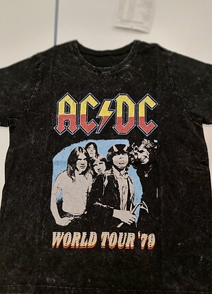 ACDC T SHIRT