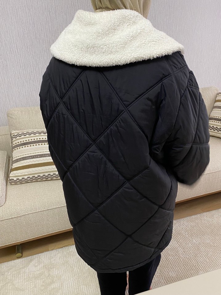 LCW MODEST KAPİTONE MONT - Görsel 3